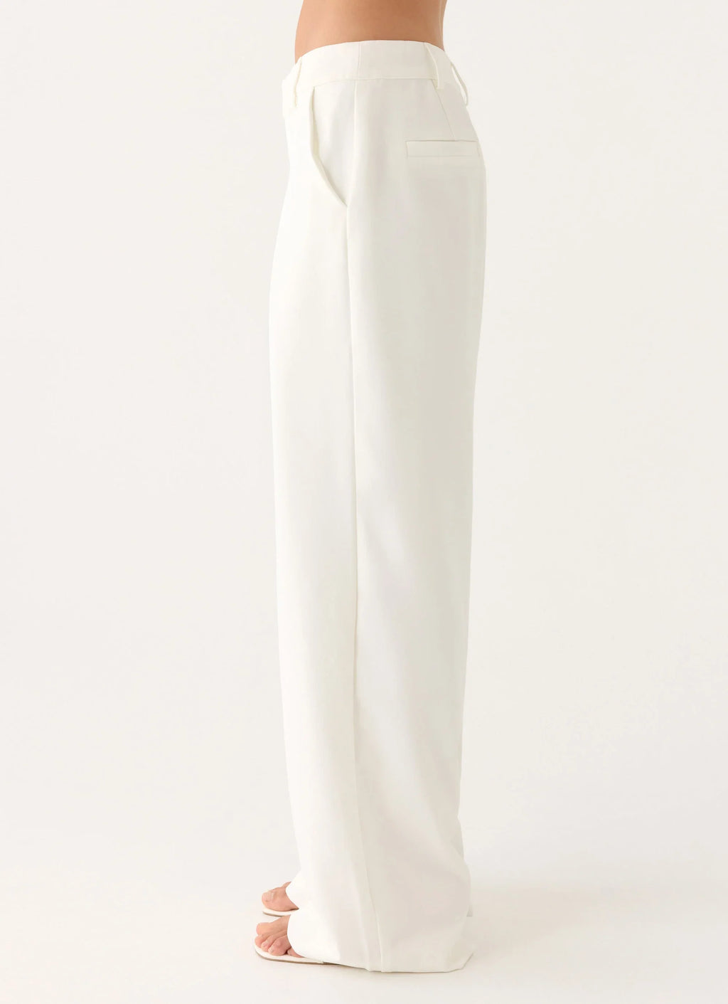 Sora Low Rise Pant - White