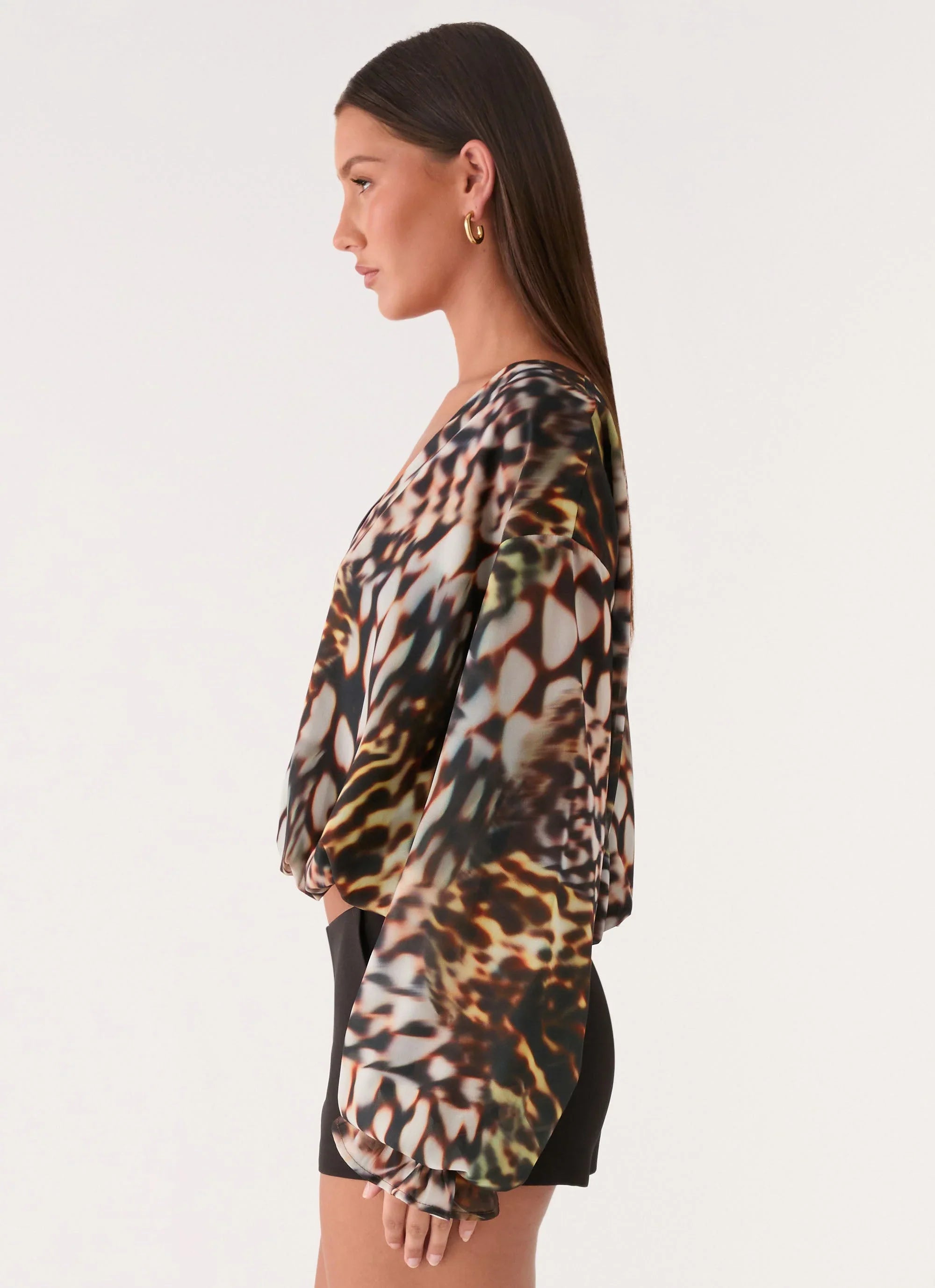 Isolde Top - Leopard Hibiscus
